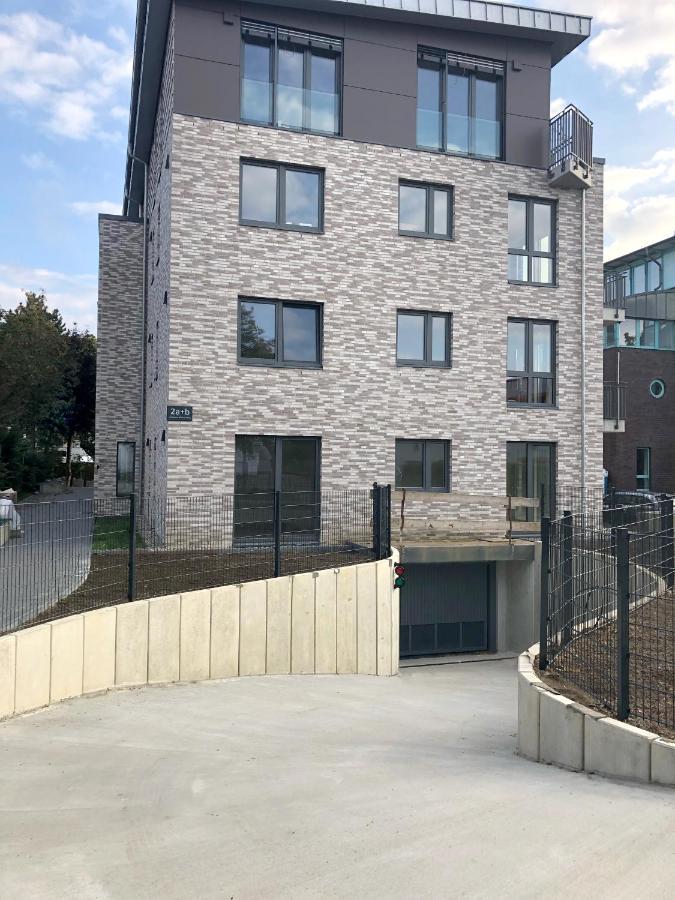 Familienfreundliche Neubauwohnung Mit Terrasse Hamburgo Exterior foto