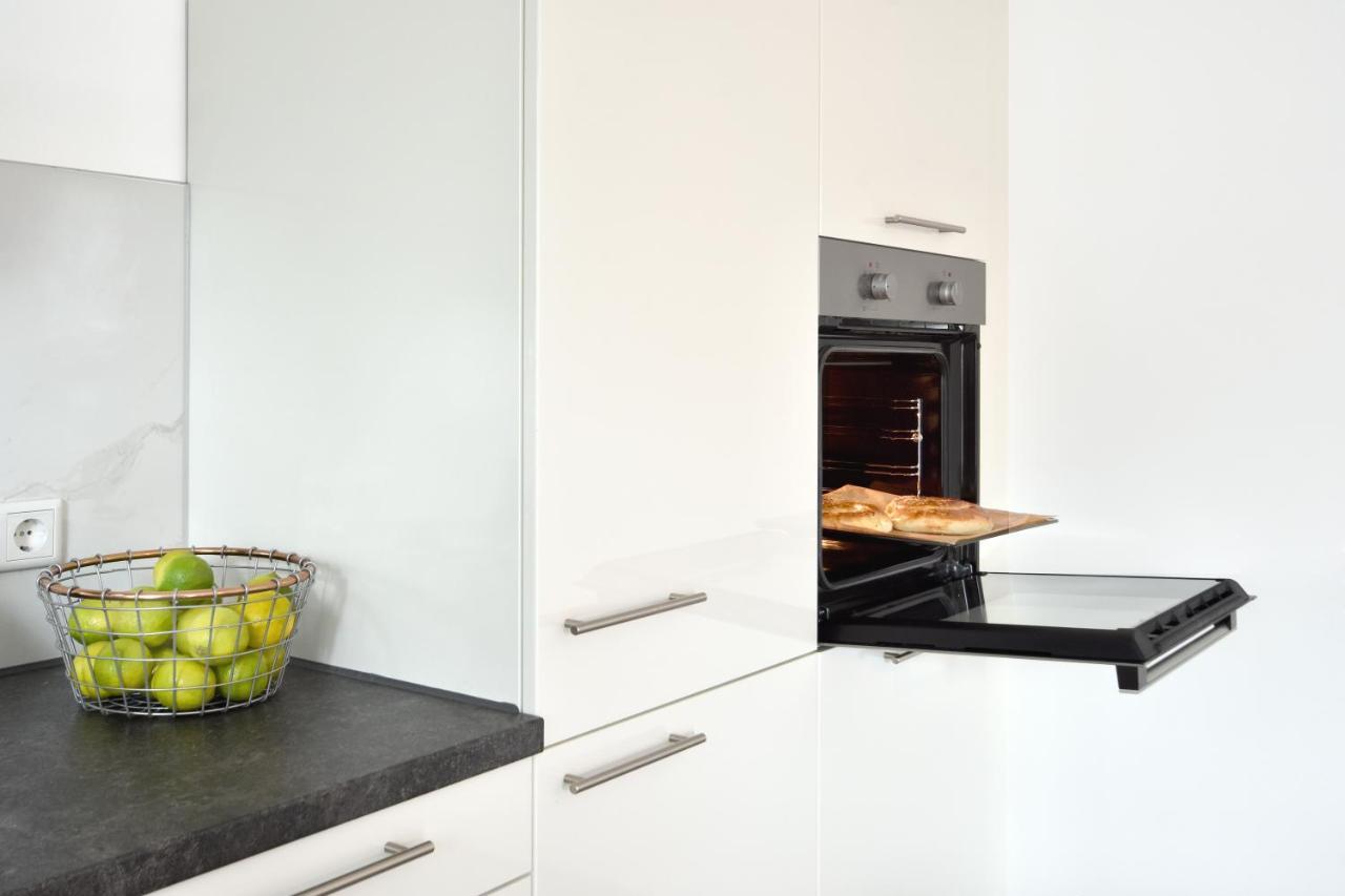 Familienfreundliche Neubauwohnung Mit Terrasse Hamburgo Exterior foto